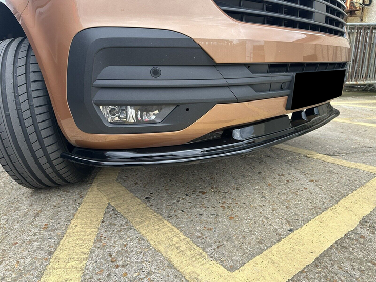 Front spoiler glanzend zwart passend voor VW Transporter T6.1 model 2019 - 2023 