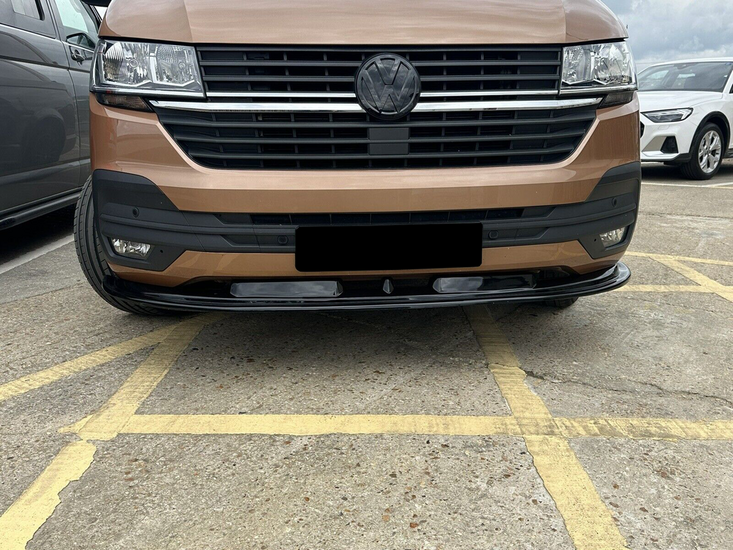Front spoiler glanzend zwart passend voor VW Transporter T6.1 model 2019 - 2023 