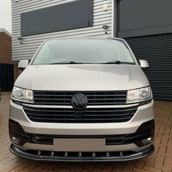 Front spoiler glanzend zwart passend voor VW Transporter T6.1 model 2019 - 2023 versie 4
