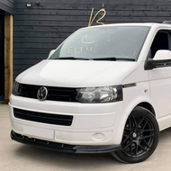 Front spoiler glanzend zwart passend voor VW Transporter T5 facelift model 2010 - 2015